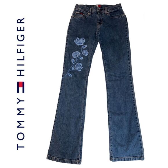 Tommy Hilfiger Women’s Vintage 2003 Embroidered Rose Bootcut Jeans - Size‎ 1 - Picture 1 of 3